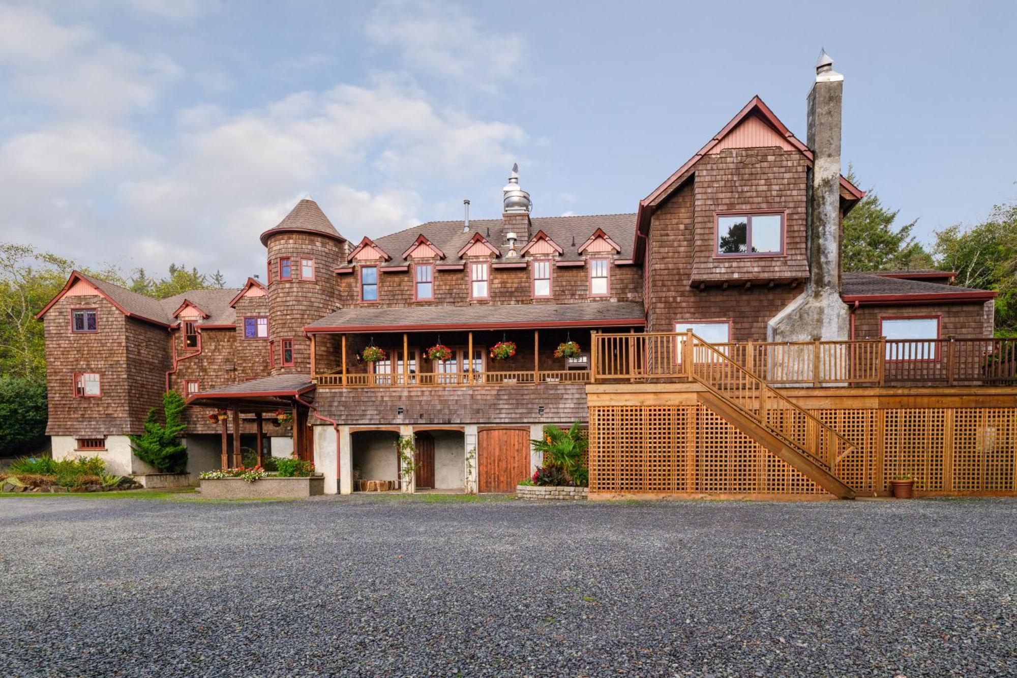 And Retreat Bed & Breakfast 3*