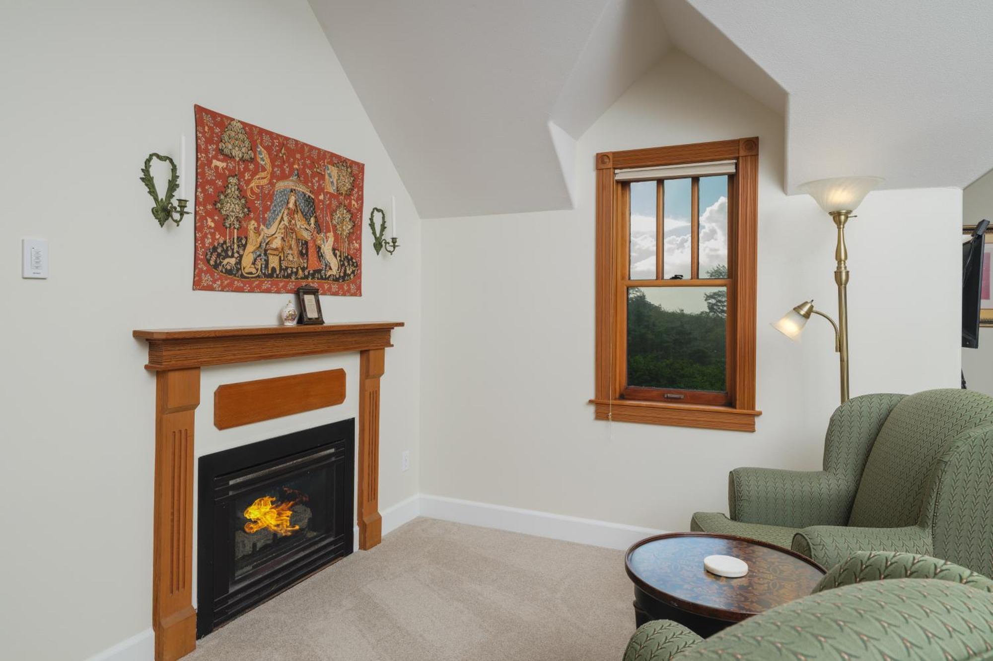 And Retreat Bed & Breakfast