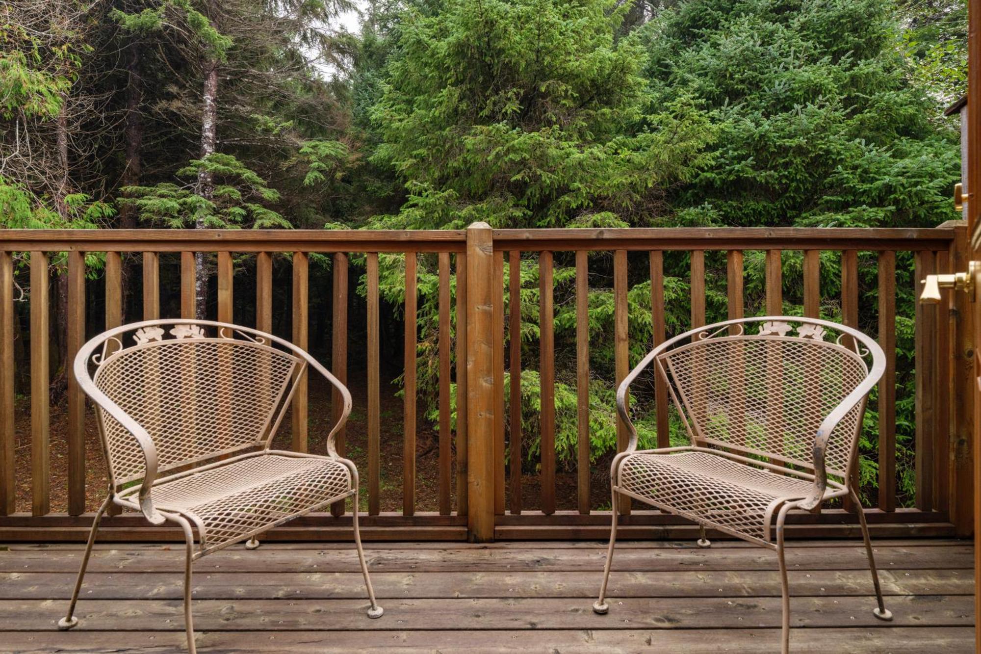 And Retreat Bed & Breakfast